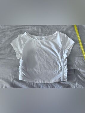 Old Navy powerchill Crop Top